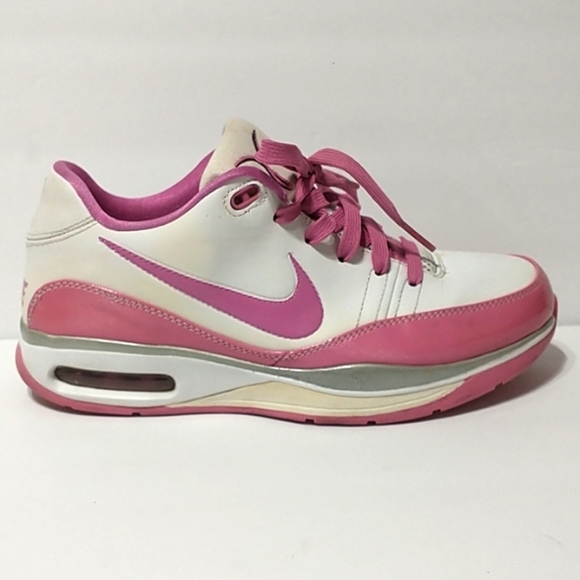 Nike Shoes - Vintage Nike Breast Cancer Ribbon white leather women size 8.5